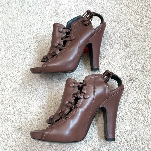 Bottega Veneta Taupe Leather Heels Sandals Women’s Size 37 (US 6.5) Retail $860 - Picture 5 of 14